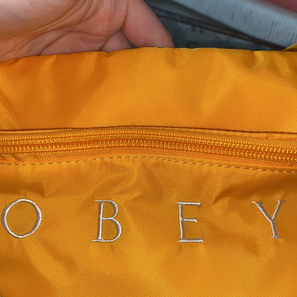 NWT Obey Drop Out Mustard Yellow Fanny Pack - Picture 6 of 6